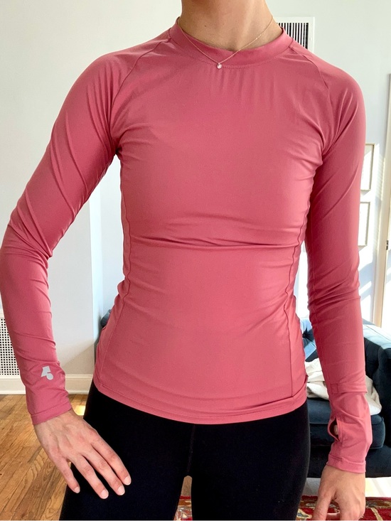 maison misfits Tops - Long Sleeve Fitted Running Shirt in Dusty Rose Pink